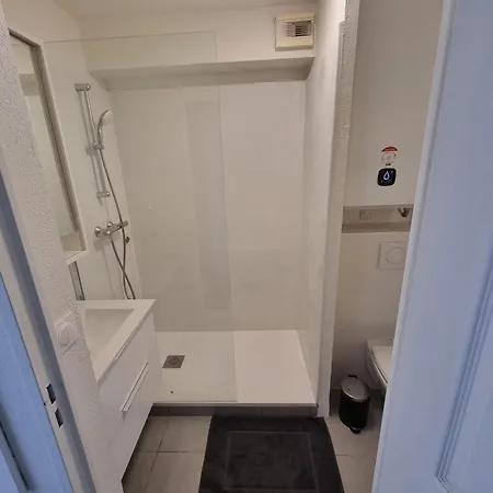 L'instant Apartment